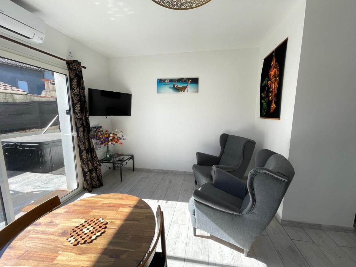 Siam Mahanakhon Appart & Spa Rieux-de-Pelleport المظهر الخارجي الصورة